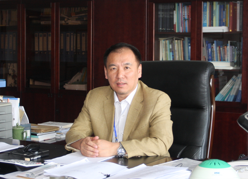 贾平同志当选长春光机所所长