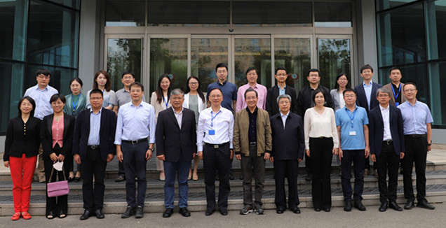 国家自然科学基金委员会副主任陆建华一行调研长春光机所