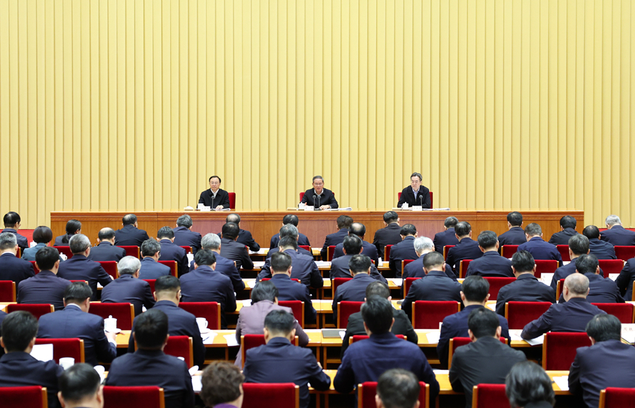 习近平就服务业发展作出重要指示